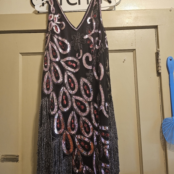 20s Flapper Inspired Dress - Picture 1 of 3